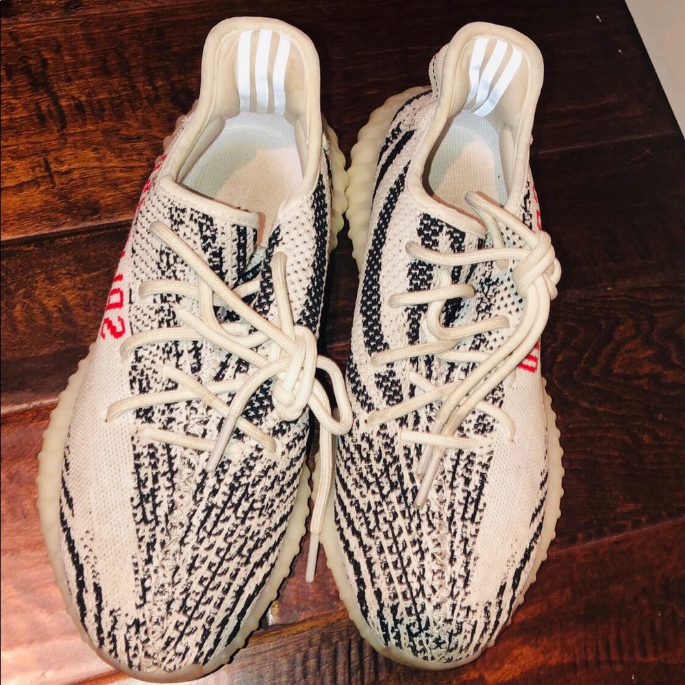 YEEZY 350 ZEBRA